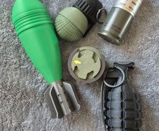 Selection of 3d printed military models  x (5)