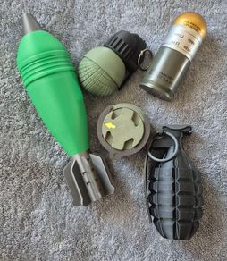 Selection of 3d printed military models  x (5)