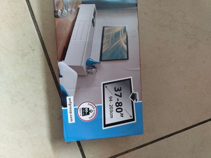 Wall Mount for 37"-80" TV