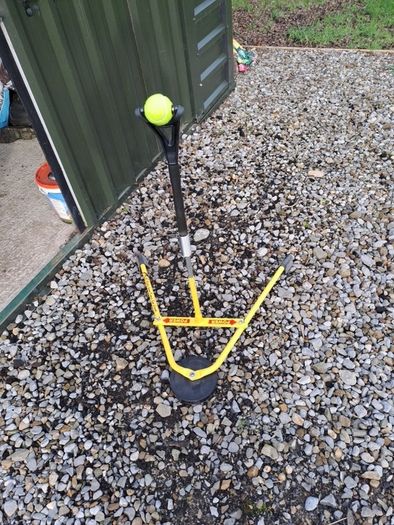 Tennis equipment