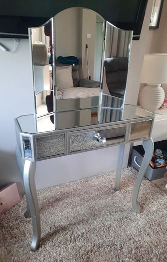 Mirror Dressing Table & Lockers for sale