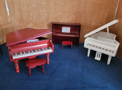 Dolls house furniture - Music room