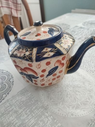 TDean vintage teapot