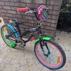 girls bicycle