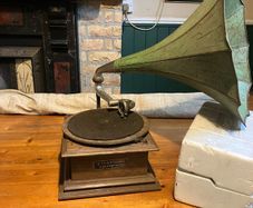 gramophone