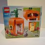 Lego Easter Bunny House 40449 Image 2