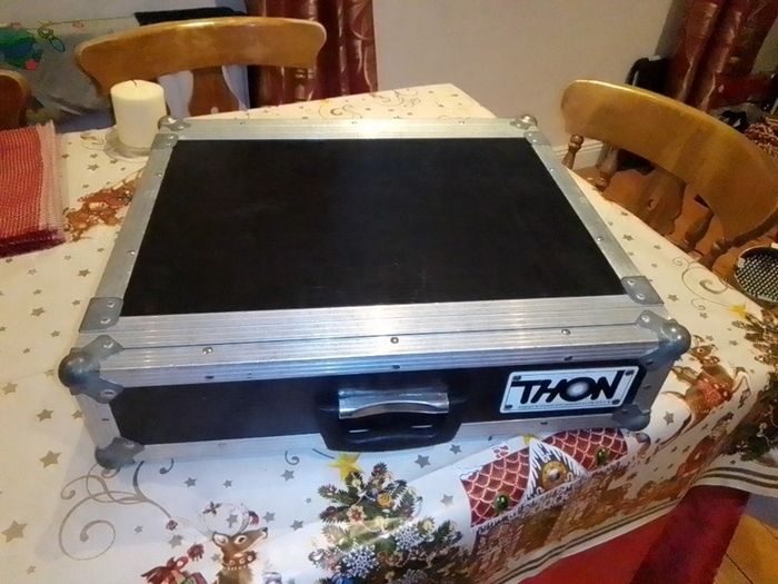Tascam md350 + thon flight case