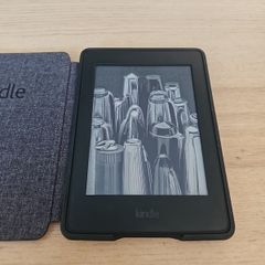 Kindle Paperwhite 7th Gen with Ads
