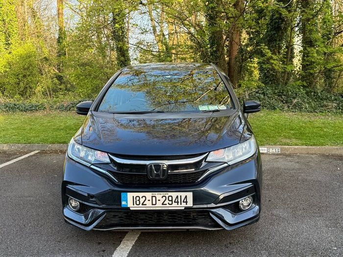 Honda fit 2018 low mileage high spec /Auto/ hybrid