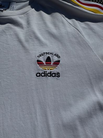 Adidas Originals - Deutschland Tshirt / SIZE:L