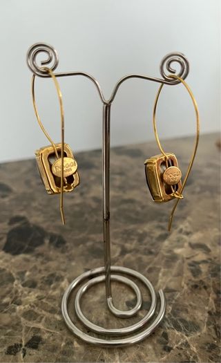 poggi earrings