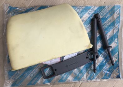 Front Seat Headrest (Fiat Punto 176)
