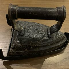 Cast Iron Iron with Stand
