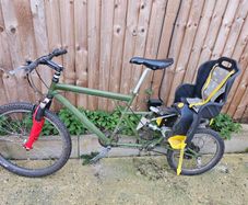 Long tail cargo bike