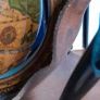 desk  pen globe Image 3
