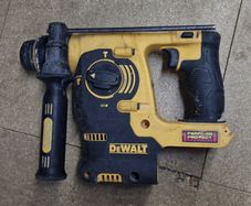 Dewalt Dch253n-xj 18v Li-ion Xr Cordless Sds Plus Drill