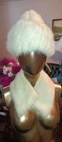 Elegant white fur hat and collar Edward Mann