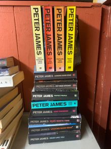 Peter James Books Five Euro Each