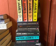 Peter James Books Five Euro Each