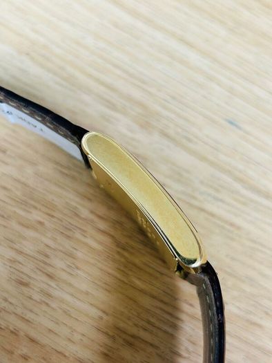 18ct Gold Mens Cartier Tank  Watch (Non-Working)