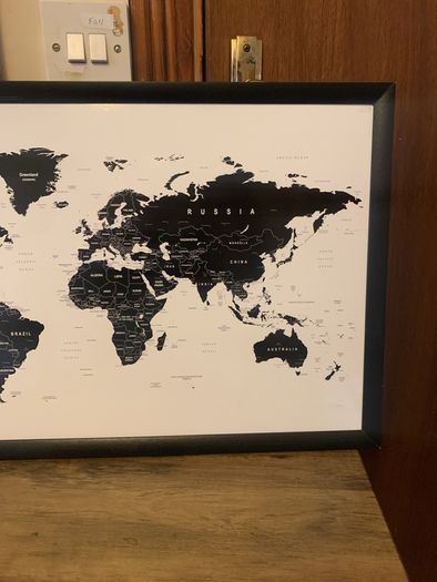 framed world map 60 x 40 cm