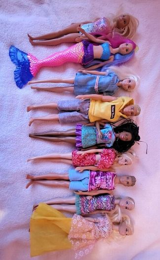 Barbie House, Aeoplane, Cars and accessories