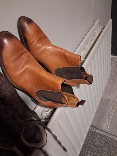 Mens shoes