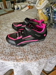 Cycling shoes