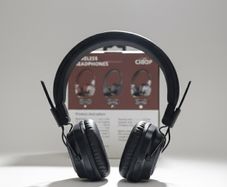 Retro Classic Over-Ear Wireless Headphones Bluetooth 5.3 Stereo Headset Type-C