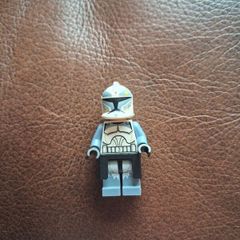 Lego star wars minifigure clone trooper commander wolffe sw0330