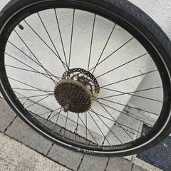 back wheel 28 inches