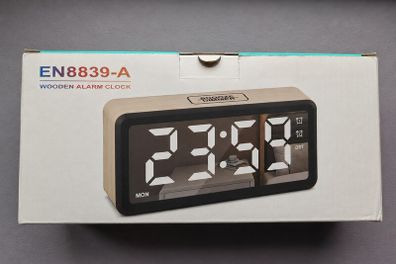 Digital alarm clock with LED display