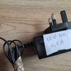 Power adapter