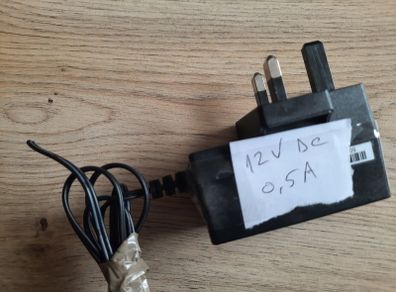 Power adapter