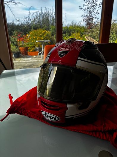 Ducati Arai RX7V