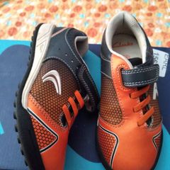 Boys Clarks runners junior 10.5