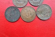 5 British Halfpennies in Sequence