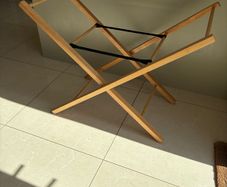 Moses basket wooden stand