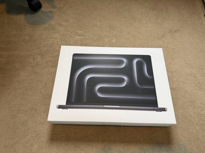 MacBook Pro M5 Max (16 inch) 128GB 2TB