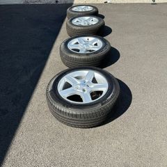 Land Rover Defender 20" Genuine Alloy wheels