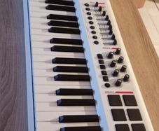 Maudio Axiom Pro 49 Note
