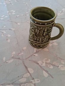 vintage sylvac pieces x2