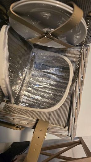 picnic basket