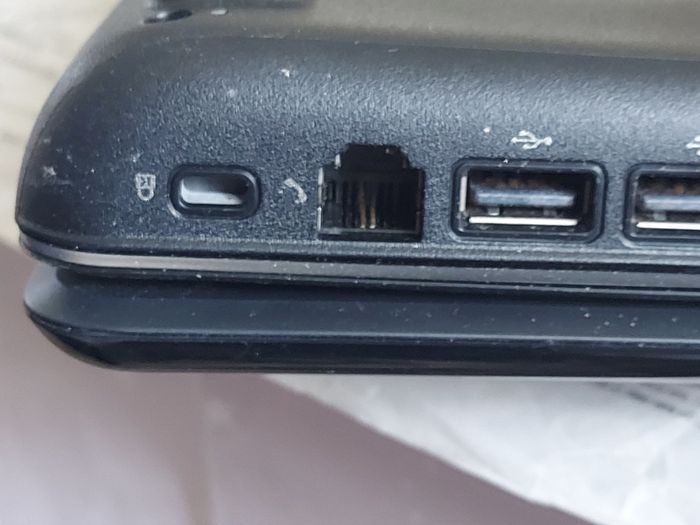Compaq Presario CQ50, AMD Sempron SI-40, 2.0GHz, 1GB Ram, Windows 7, 32 Bit, Firefox, Opera and chrome, excellent cosmetic condition, Vintage Laptop