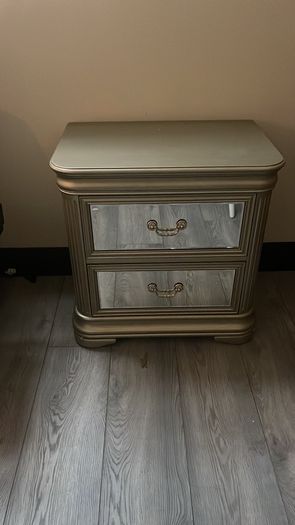 Bedside Lockers