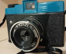 Diana Banner Camera 1960-70