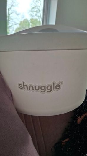Shnuggle
