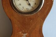 Mantle clock