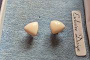 Vintage small white hypoallergenic earrings