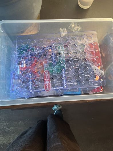 snap circuits toy